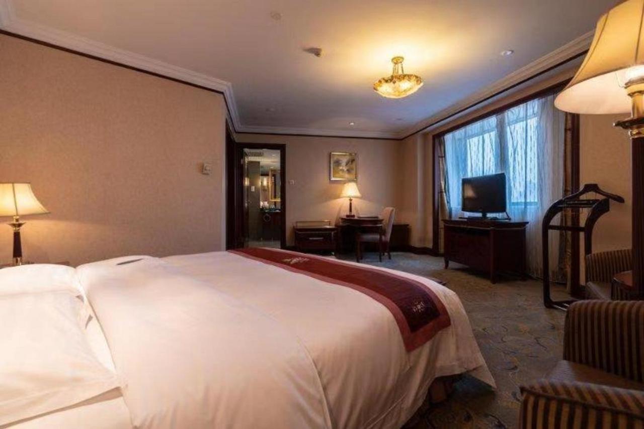 Golden Ocean Hotel Тяньцзінь Екстер'єр фото